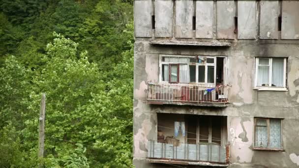 Altes sowjetisches Gebäude — Stockvideo