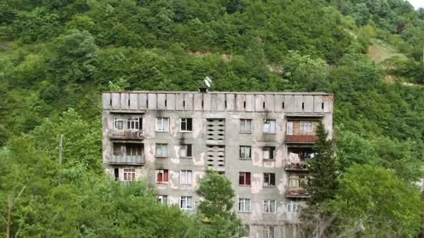 Antiguo edificio soviético — Vídeos de Stock