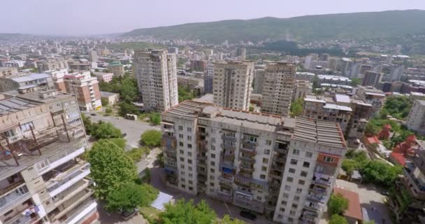 Vista aérea de edifícios soviéticos antigos — Vídeo de Stock