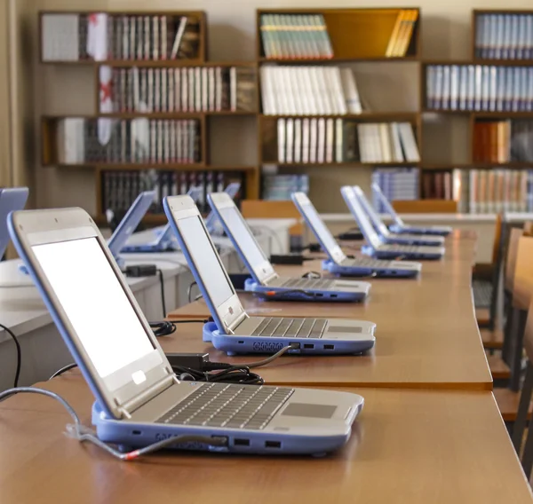 Grup ofis dizüstü bilgisayarlar