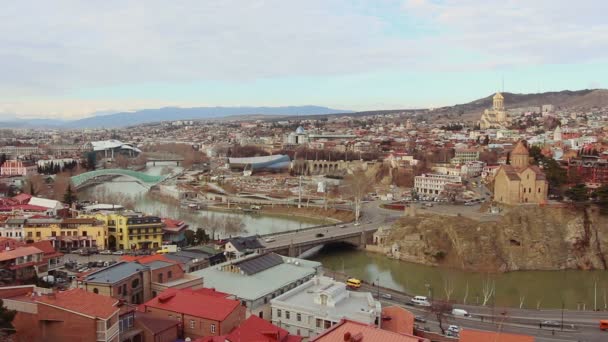 Středověký hrad Narikala a Tbilisi město — Stock video