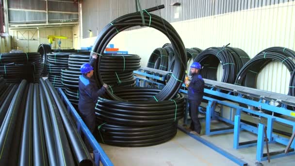 Production process of plastic pipes — Stock Video