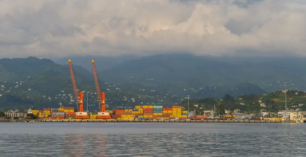 Industrial cranes in Batumi — Stock Photo, Image