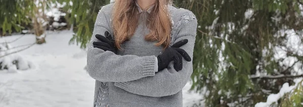 Girl Clothes Playing Snow Outdoors Winter Activity Beautiful Winter Time — Stock Photo, Image