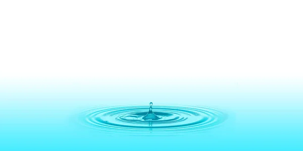 Ein Tropfen Blaues Wasser Auf Der Wasseroberfläche Illustration — Stockfoto