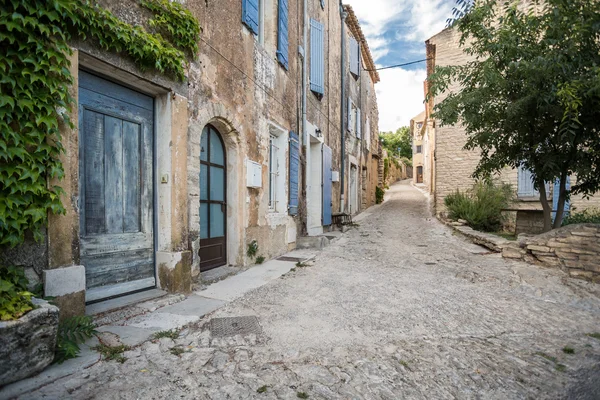 Typisches Dorf in der Provence — Stockfoto