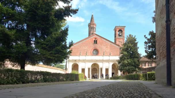 4K Timelapse du monastère de Chiaravalle, Lombardie, Italie — Video