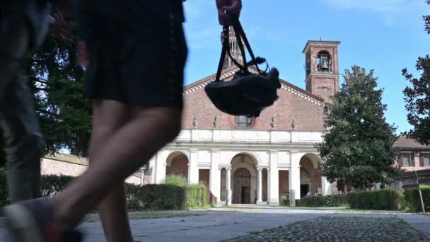4K du monastère de Chiaravalle, Lombardie, Italie — Video