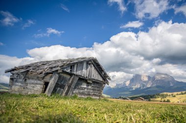 Mount sciliar dolomites içinde