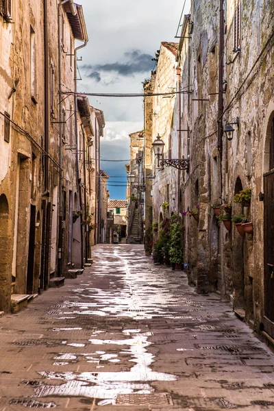 Toskanisches Dorf — Stockfoto