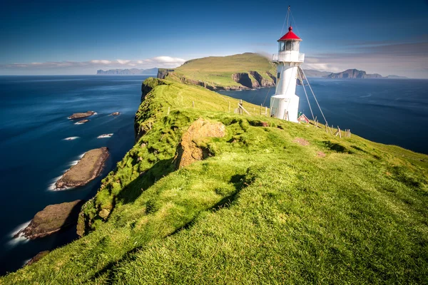 Farol em Mykines, Ilhas Faroé — Fotografia de Stock