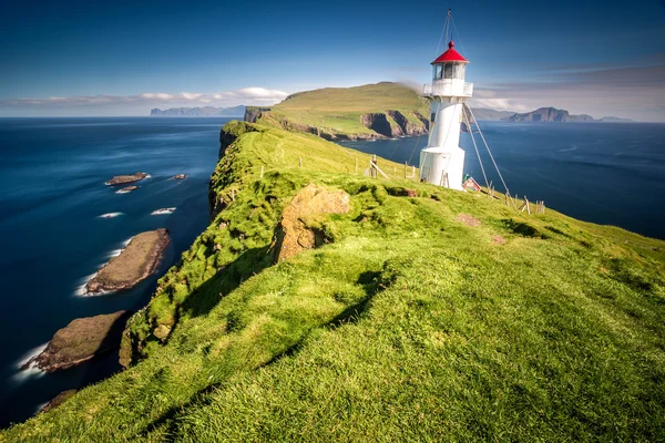 Faro su Mykines, Isole Faroe — Foto Stock