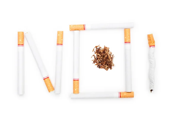 白色背景上的烟草。世界无烟日 — 图库照片
