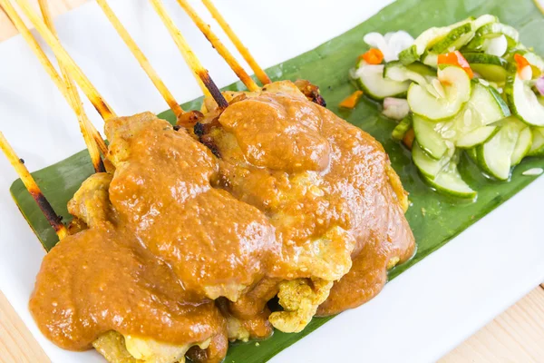 Izgara domuz ahşap masa, Tayland gıda stilini ayarla