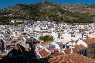 Mijas köyünün tepesinden panoramik manzara