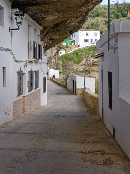 Veduta Delle Strade Delle Case Sulle Rocce Nella Città Setenil — Foto Stock