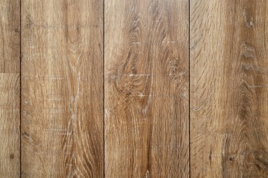 Keresteli dikey ahşap doku.