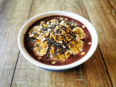 Bir kase Brezilya acai 'si manzarası