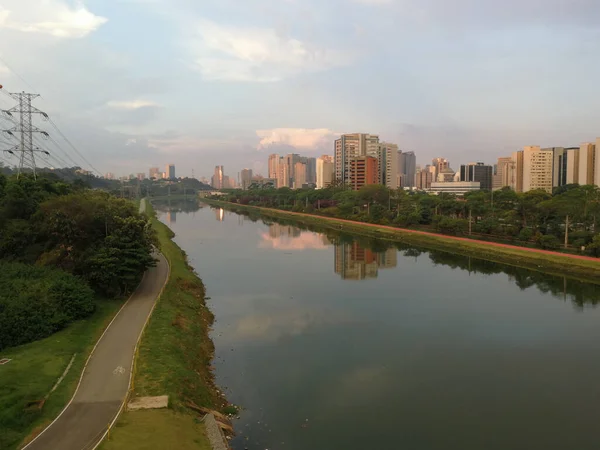 Widok Rzekę Pinheiros Ścieżki Rowerowe Sao Paulo — Zdjęcie stockowe