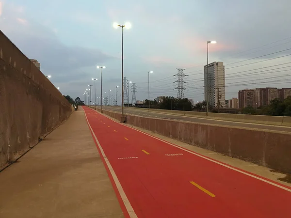 サンパウロ市の空の自転車レーンの眺め — ストック写真