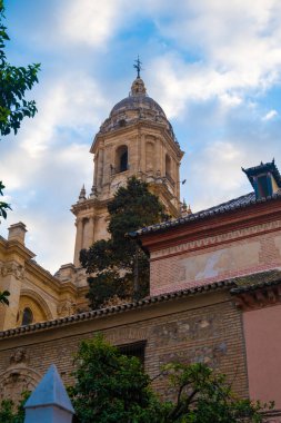 Malaga, İspanya - 23 Şubat 2021: Salgın sırasında Malagaa Katedrali