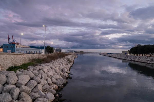 Utsikt Över Floden Guadalmedina Hamnen Malaga Natten — Stockfoto