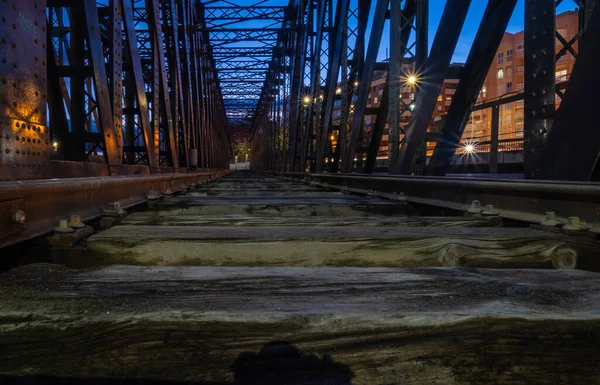 Utsikt Över Järnvägsspår Malaga Hamn Natten — Stockfoto