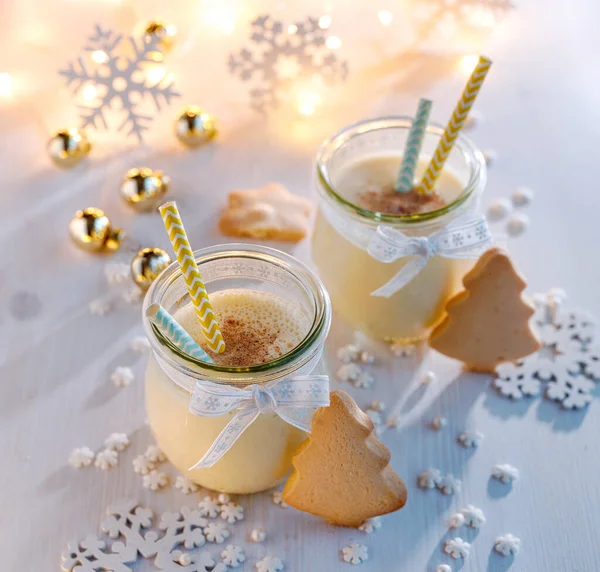 Ognog Natal Com Adição Noz Moscada Uma Decoração Festiva Bebida — Fotografia de Stock