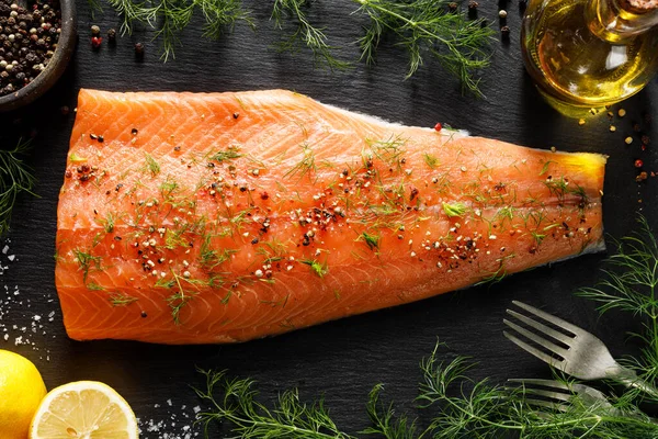 Fresh Salmon Fillet Spices Fresh Herbs Black Background Top View — Stock Photo, Image