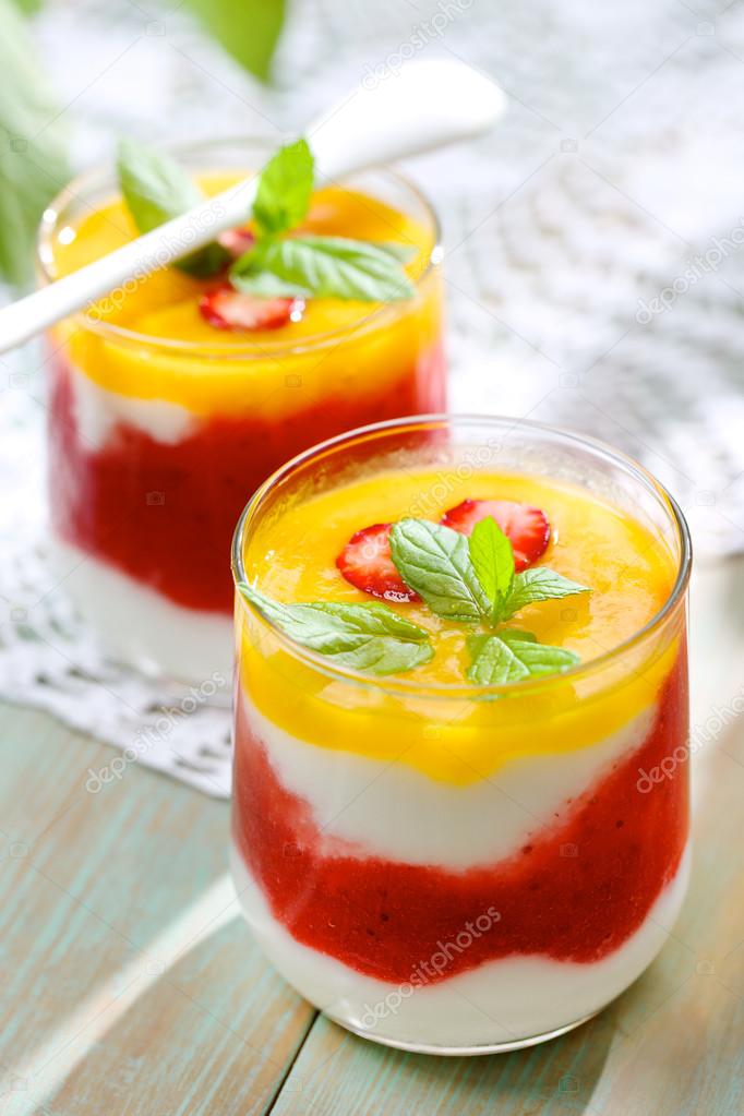Erdbeer Mango Dessert — Rezepte Suchen