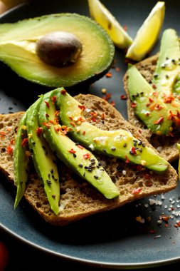 avokado sandviç