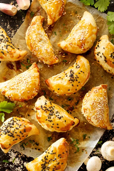 Mushroom pasties with  puff pastry — Stock Photo, Image