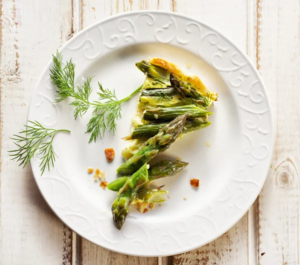 Een stuk voor asperges tart — Stockfoto