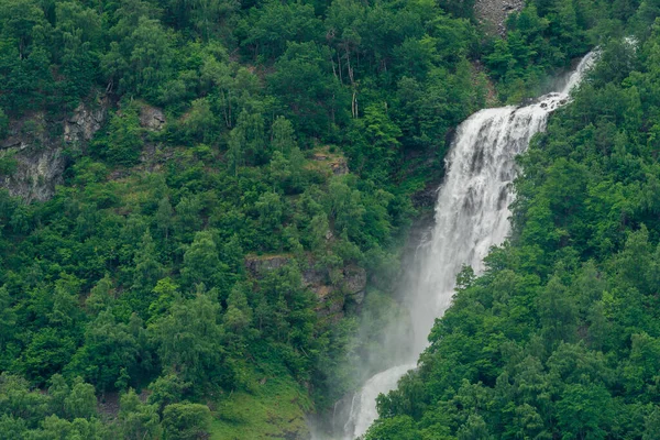 Geirranger Norway 2020 Hazi Ran Gjerdefossen Geirangerfjord Daki Güzel Şelalelerden — Stok fotoğraf