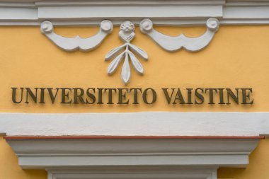 Vilnius, Litvanya - 2020 Mart 07. Vilnius Üniversitesi, Kuzey Avrupa 'nın 1570 yılında inşa edilen en eski üniversitelerinden biridir..