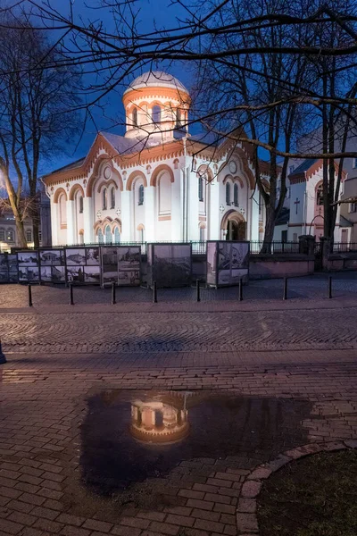 Vilnius, Litvanya - 2020 Mart 05. Vilnius 'taki St. Paraskeva (Pyatnickaya) Ortodoks Kilisesi.