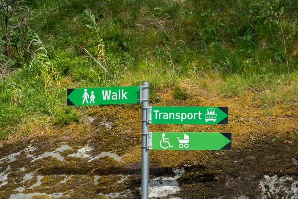 Loen Norway 2020 June Walking Sign Post Briksdalsbreen Glacier Norway — Stock Photo, Image