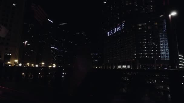 Noite no centro de Chicago — Vídeo de Stock