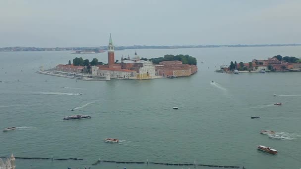 Romántico caminando venecia — Vídeo de stock