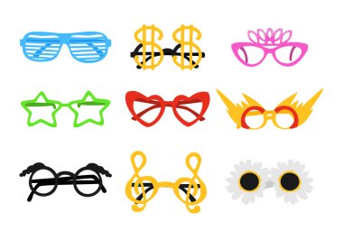 Karnaval partisi maskeli maskeli balo gözlükleri kalp yıldızı kedi gözü beyaz arka planda izole edilmiş komik güneş gözlükleri. Vektör 