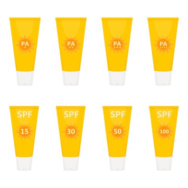 Çeşitli SPF seviyeleri ayarlandı. Güneş kremi losyonu, sarı şişe tüp tasarım koleksiyonu, beyaz arka planda izole edilmiş. Güneş kremi yaz boyunca deriyi güneşten korur. Vektör