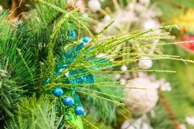 Noel süslemeleri, süslemeler