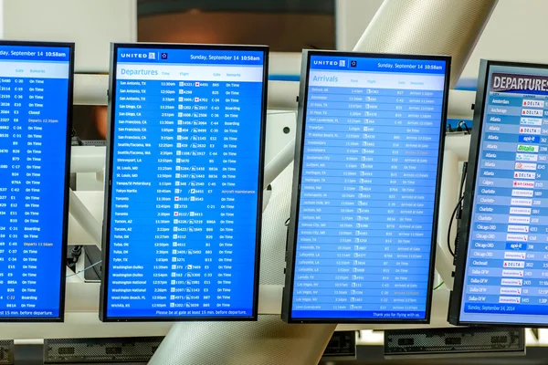 Flight information skärmar — Stockfoto