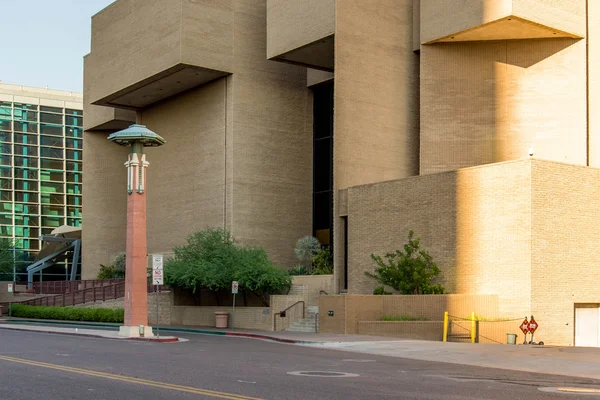 Ruas urbanas e edifícios no centro de Phoenix, AZ — Fotografia de Stock