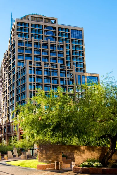 Stedelijke stadslandschappen en gebouwen in het centrum van Phoenix, Az — Stockfoto