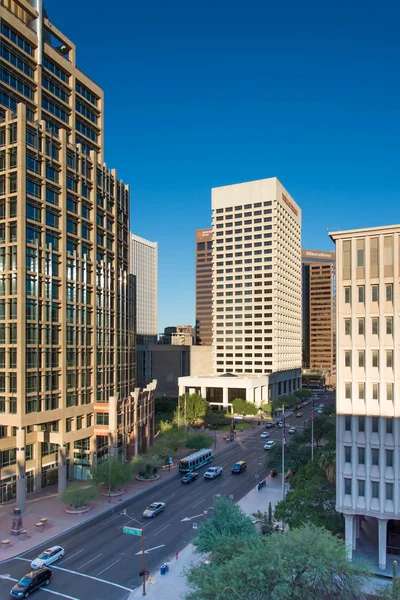 Paesaggi urbani e edifici nel centro di Phoenix, AZ — Foto Stock