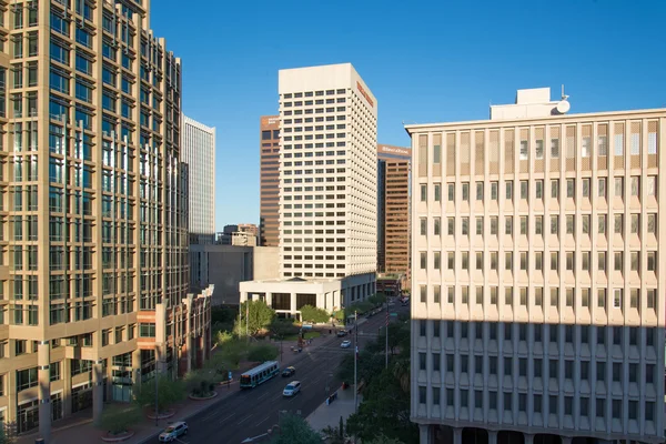 Urban streetscapes och byggnader i centrala Phoenix, Az — Stockfoto