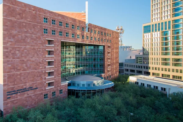 Urban streetscapes and buildings in downtown Phoenix, AZ — Stock Photo, Image