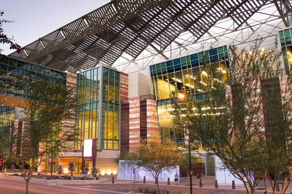 Kongresszentrum außen in Phoenix, az Stockbild