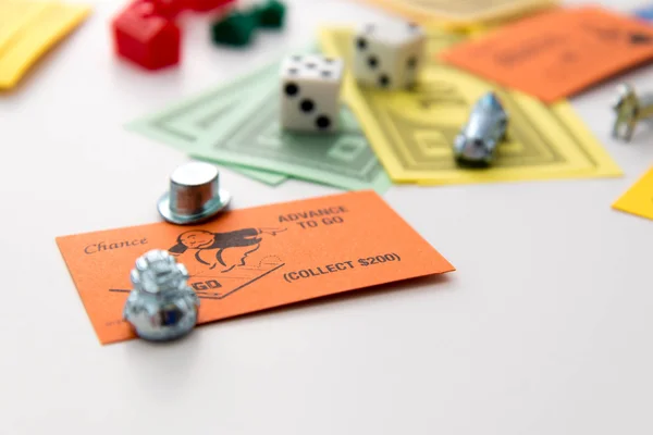 Monopoly-Brettspiel im Spiel — Stockfoto